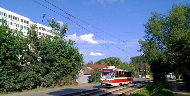 На трамвае по городу