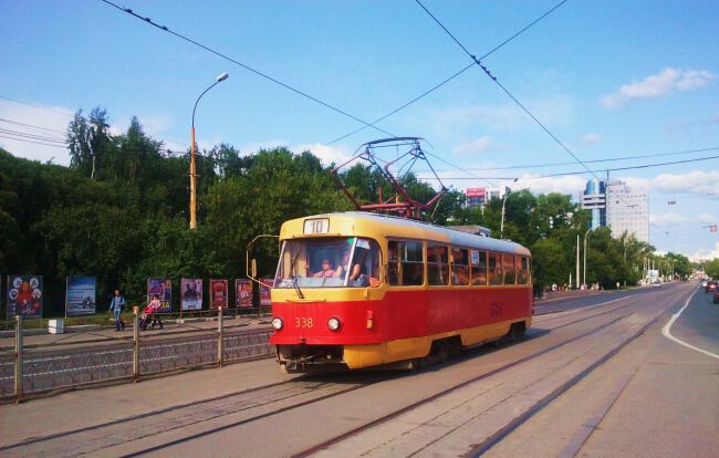 С трамваем по городу