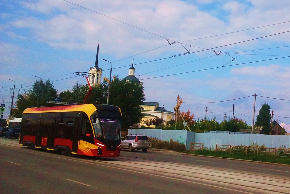 По городу на трамвайчике