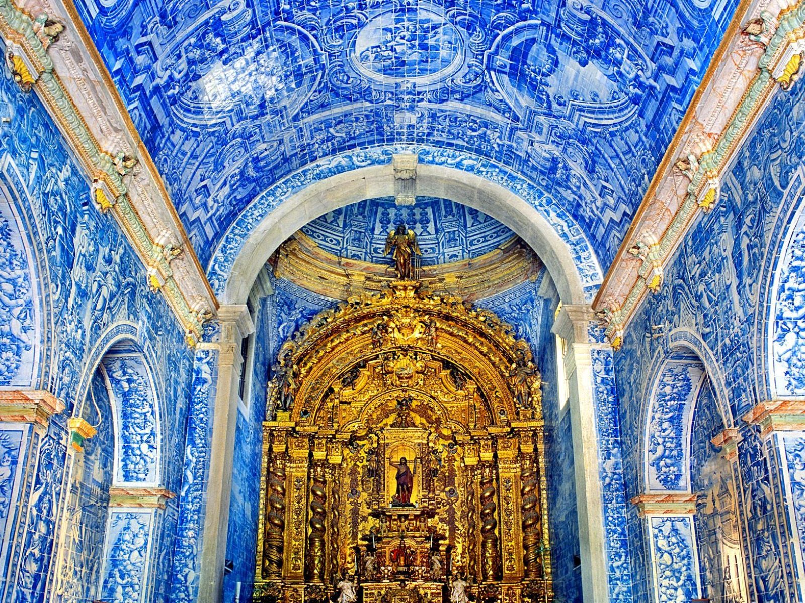 Церковь Сан Лоуренсо де Матос